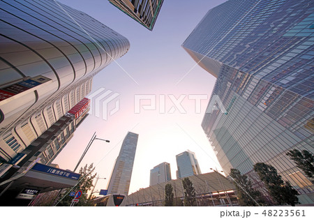 日本の東京都市景観 東京駅(八重洲側)などを望む 日本の東京都市景観 東京駅(八重洲側)などを望む 48223561