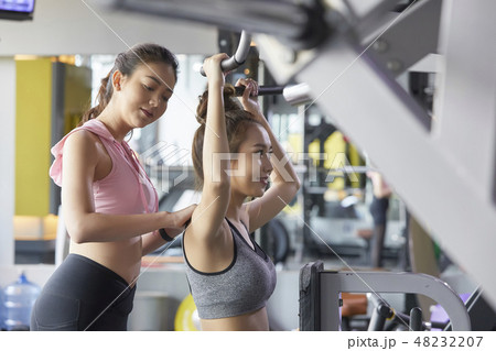 女性 フィットネスジム スポーツウェア 女性 フィットネスジム スポーツウェア 48232207