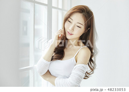 女性 女 女の子 48233053