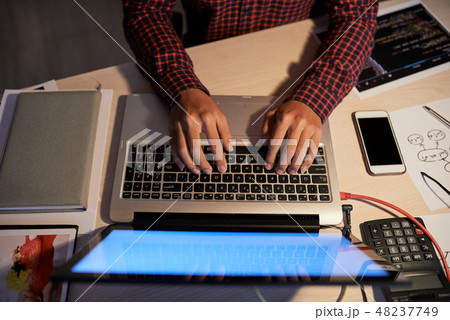 Programming man 48237749