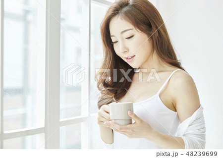 女性 女 女の子 48239699
