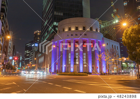 大阪証券取引所_夜景 大阪証券取引所_夜景 48243898