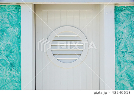 air ventilation grid . round air vent cover. Rust and dirty old round ventilation hole frame with 48246613