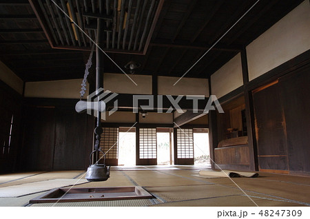 囲炉裏 囲炉裏 48247309