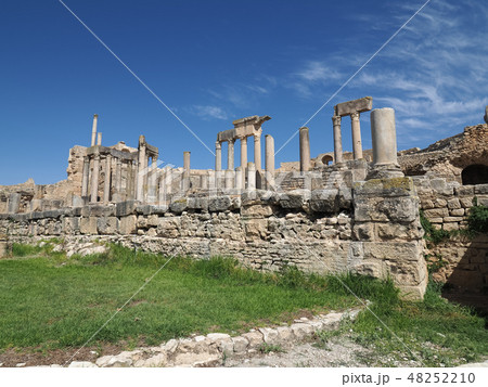 チュニジア・ドゥッガ遺跡 / Roman Ruins of Dougga, Tunisia チュニジア・ドゥッガ遺跡 / Roman Ruins of Dougga, Tunisia 48252210