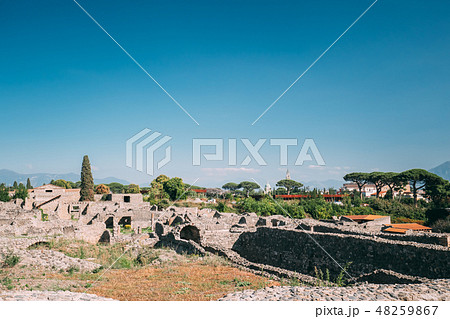 Pompeii, Italy. View Of Pompeii Archaeological Park In Sunny Day Pompeii, Italy. View Of Pompeii Archaeological Park In Sunny Day 48259867