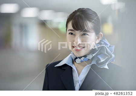 CA　キャビンアテンダント　空港スタッフ 48261352