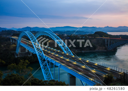 西海橋と新西海橋の夜明け　【長崎県西海市佐世保市】 48261580
