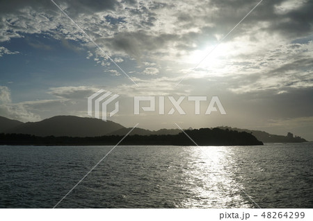 朝ですよ~ 朝ですよ~ 48264299