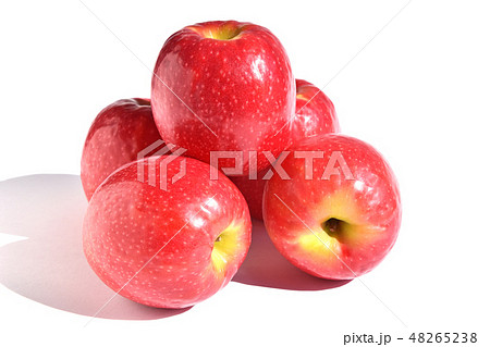 りんご（ピンクレディー） 48265238