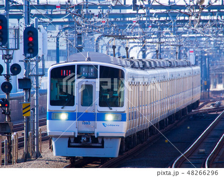 複々線区間を走る小田急線 48266296