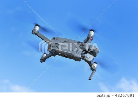 飛行中の小型ドローン 48267691