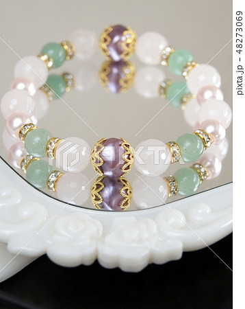 ローズクオーツ&アベンチュリンのデザインブレスレット(ハンドメイド) ローズクオーツ&アベンチュリンのデザインブレスレット(ハンドメイド) 48273069