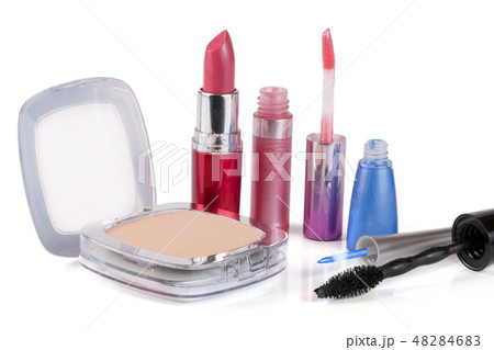 Make-up powder, lipstick, lip gloss eyeliner and mascara isolated on white background Make-up powder, lipstick, lip gloss eyeliner and mascara isolated on white background 48284683