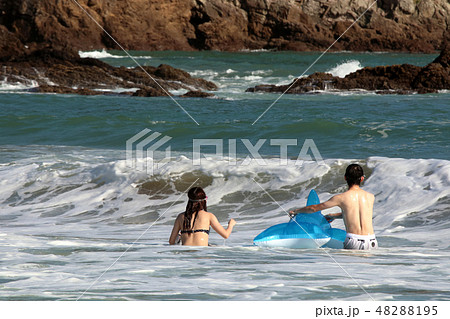 海水浴・夏だ~ 海水浴・夏だ~ 48288195