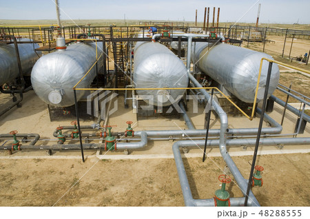 Oil tanks on pumping station 48288555