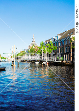 Leiden canals in Netherlands 48298062