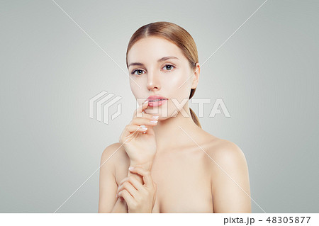 Pretty spa girl portrait. Facial treatment 48305877