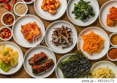 韓国料理　typical Korean gourmet 48316173