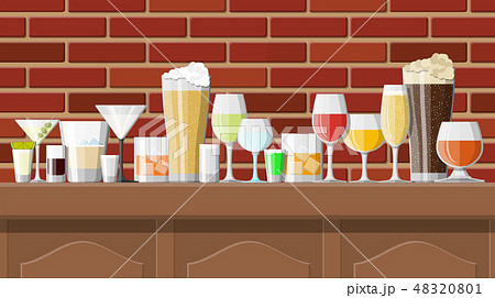 Alcohol drinks collection in glasses. 48320801