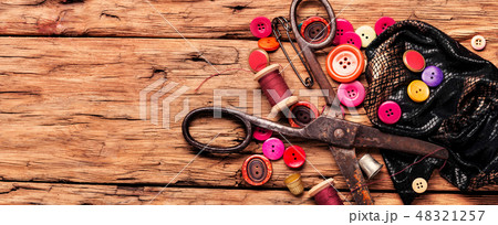 Sewing accessories and fabric 48321257