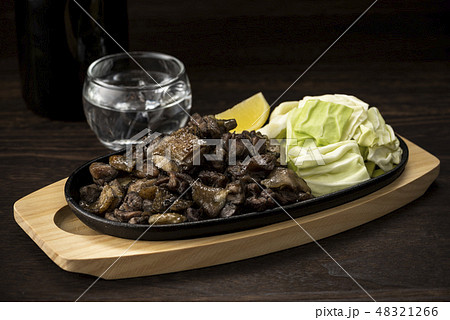 地鶏もも焼と焼酎 地鶏もも焼と焼酎 48321266