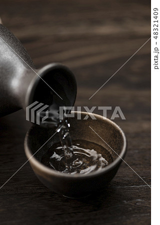 日本酒 48321409