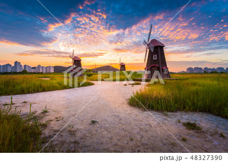 Korea landscape Beautiful sunset Korea landscape Beautiful sunset 48327390