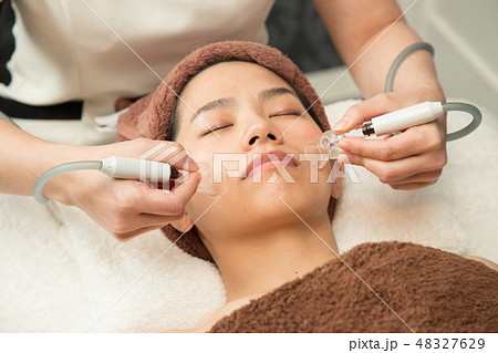 フェイシャルエステ 48327629