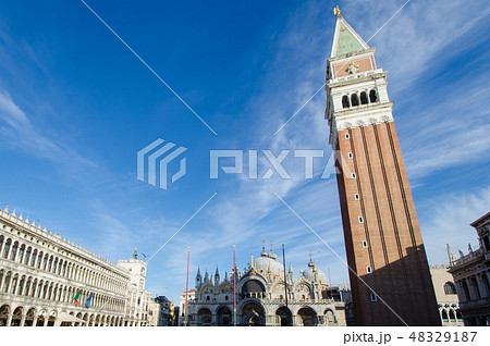 ヴェネツィア サン・マルコ広場の鐘楼 ヴェネツィア サン・マルコ広場の鐘楼 48329187