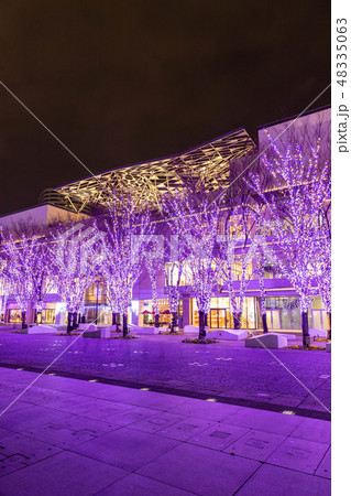 マークイズみなとみらい前のライトアップ 48335063