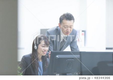コールセンター コールセンター 48344366