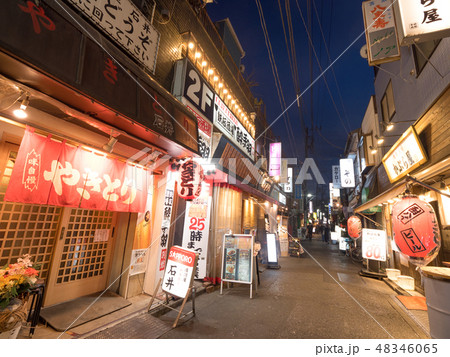 北千住 飲み屋横丁の写真素材