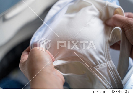 下着　洗濯 48346487