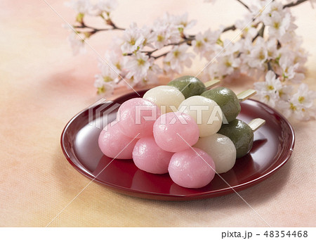 三色団子 48354468