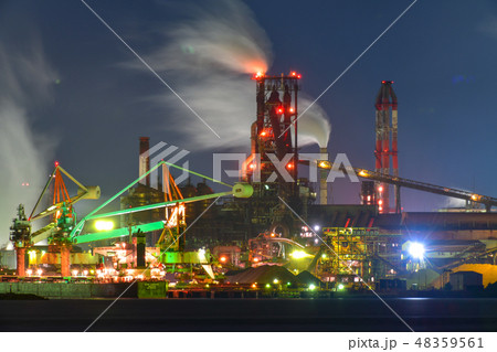 山口県彦島から見る北九州のプラント夜景【福岡県】 48359561