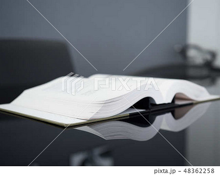 士業の勉強イメージ 48362258