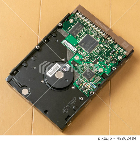 ハードディスクドライブ 48362484