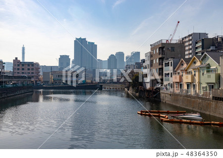 横浜の運河 横浜の運河 48364350