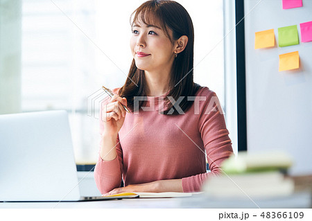 女性 女性 48366109