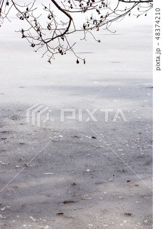 冬の湖M22 冬の湖M22 48374210