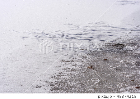 冬晴れのダム湖M22 冬晴れのダム湖M22 48374218