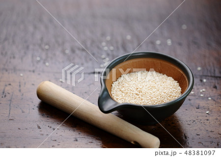 白胡麻 白胡麻 48381097