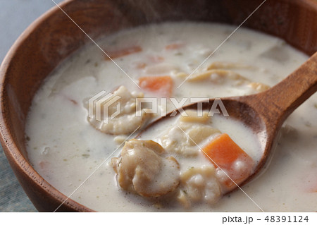 ベビーホタテのクラムチャウダー ベビーホタテのクラムチャウダー 48391124