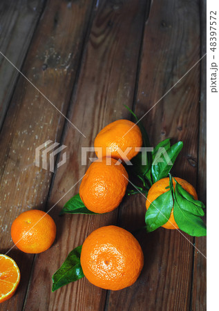 Fresh mandarin oranges fruit or tangerines  48397572
