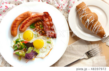 English Beakfast 48397972