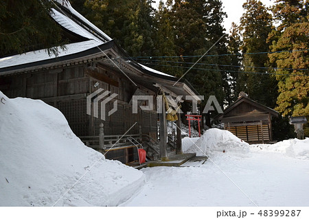 冬の弘前郊外、小栗山神社境内 冬の弘前郊外、小栗山神社境内 48399287