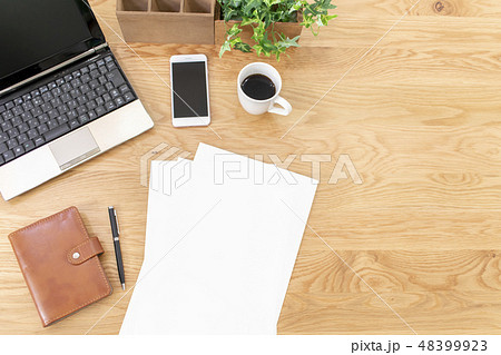 デスクワークイメージ デスクワークイメージ 48399923