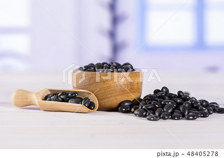 Raw black turtle beans with blue window 48405278