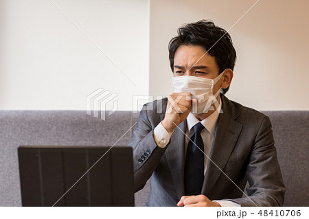 会社員　体調不良 48410706